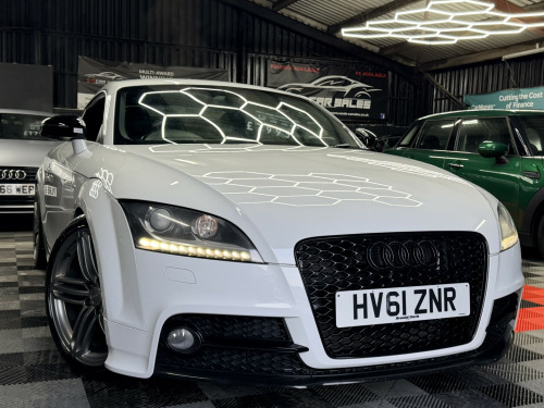 Audi TT  2.0 TFSI S line 