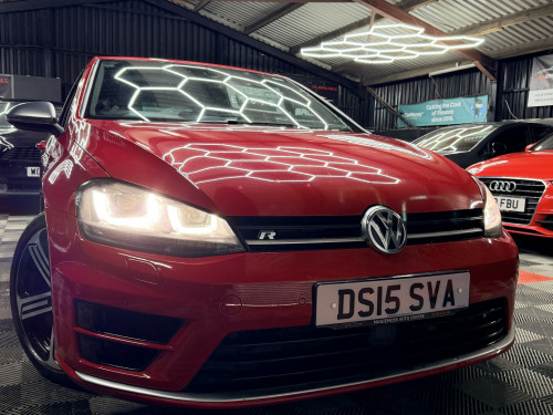 Volkswagen Golf  2.0 TSI BlueMotion Tech R 