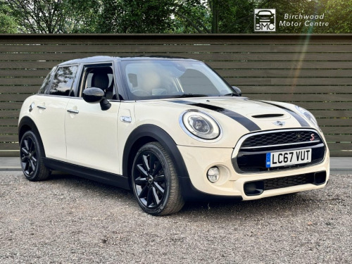 MINI Hatch  2.0 Cooper S Hatchback 5dr Petrol Steptronic Euro 