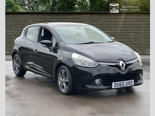 Renault Clio  0.9 TCe Dynamique Nav Hatchback 5dr Petrol Manual 