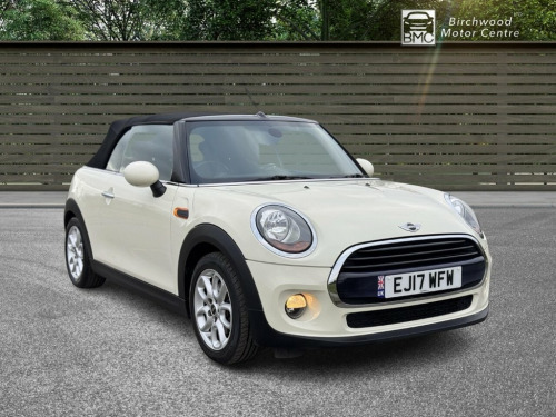 MINI Convertible  1.5 Cooper Convertible 2dr Petrol Auto Euro 6 (s/s