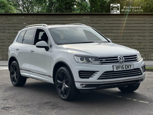 Volkswagen Touareg  3.0 TDI V6 BlueMotion Tech R-Line SUV 5dr Diesel T