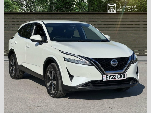 Nissan Qashqai  1.3 DIG-T MHEV N-Connecta SUV 5dr Petrol Hybrid XT