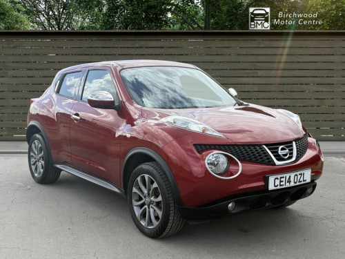 Nissan Juke  1.6 Tekna SUV 5dr Petrol CVT Euro 5 (117 ps)