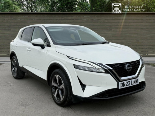 Nissan Qashqai  1.3 DIG-T MHEV N-Connecta SUV 5dr Petrol Hybrid XT