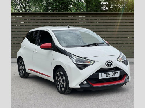 Toyota AYGO  1.0 VVT-i x-trend Funroof 5dr Petrol x-shift Euro 