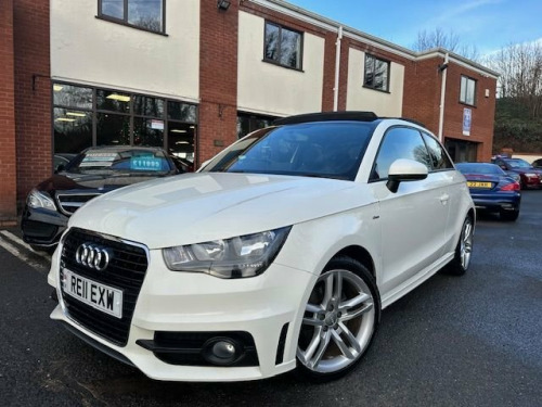 Audi A1  1.6 TDI S LINE 3d 103 BHP