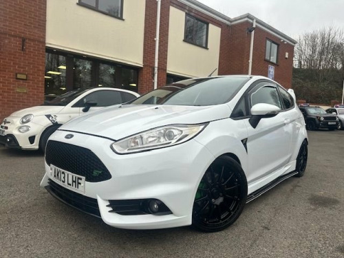 Ford Fiesta  1.6T EcoBoost ST-2 Hatchback 3dr Petrol Manual Eur