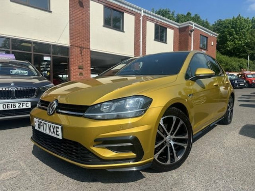 Volkswagen Golf  2.0 TDI BlueMotion Tech R-Line Hatchback 5dr Diese