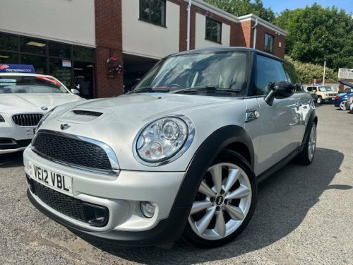 MINI Hatch  1.6 Cooper S Hatchback 3dr Petrol Manual Euro 5 (s