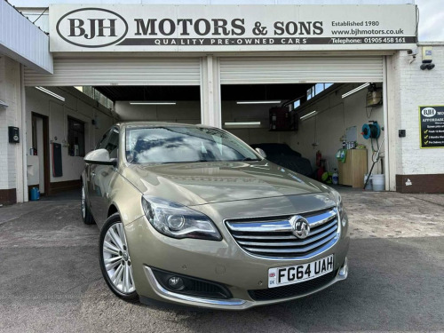 Vauxhall Insignia  2.0 CDTi ecoFLEX Design Hatchback 5dr Diesel Manua