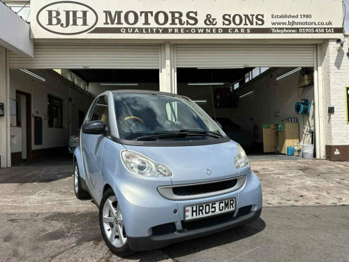 Smart fortwo  1.0 Passion Coupe 2dr Petrol Auto Euro 4 (71 bhp)