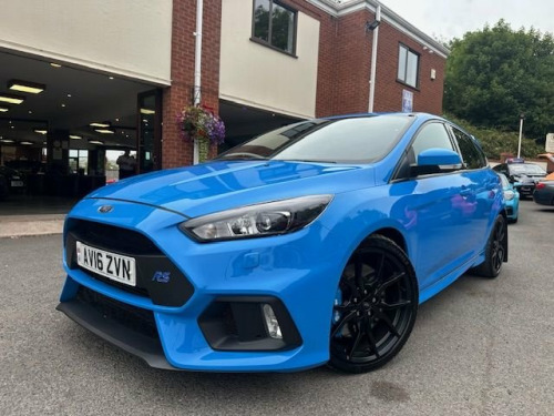 Ford Focus  2.3T EcoBoost RS Hatchback 5dr Petrol Manual AWD E