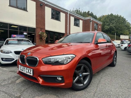 BMW 1 Series  1.5 118i SE Hatchback 5dr Petrol Auto Euro 6 (s/s)