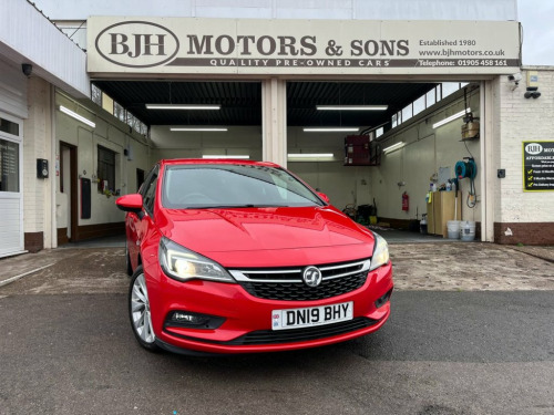 Vauxhall Astra  1.4i Turbo Design Hatchback 5dr Petrol Manual Euro 