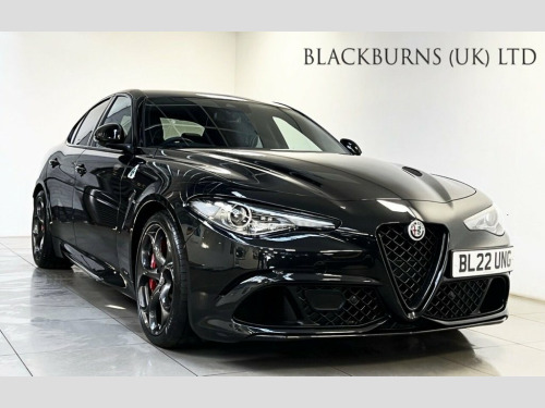 Alfa Romeo Giulia  2.9 V6 Bi-Turbo Quadrifoglio Saloon 4dr Petrol GPF