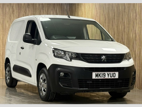 Peugeot Partner  1.6 BlueHDi 1000 Professional Standard Panel Van 5