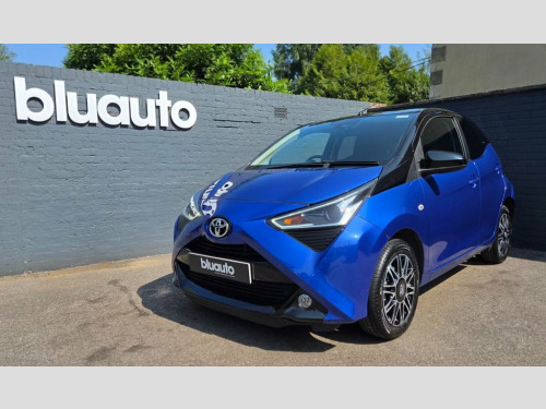 Toyota AYGO  1.0 VVT-i x-clusiv Hatchback 5dr Petrol x-shift Eu