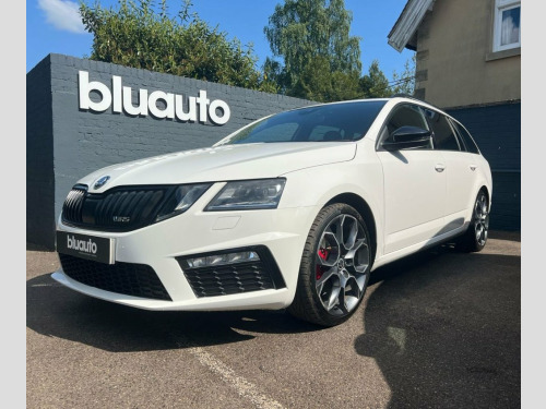 Skoda Octavia  2.0 TDI vRS Estate 5dr Diesel Manual Euro 6 (s/s) 