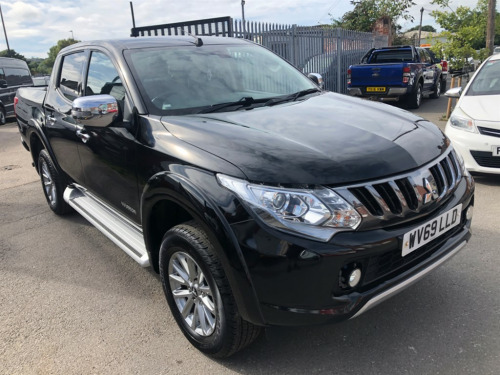 Mitsubishi L200  DI-D 4WD WARRIOR DCB