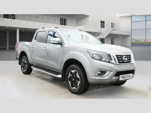 Nissan Navara  DCI TEKNA SHR DCB