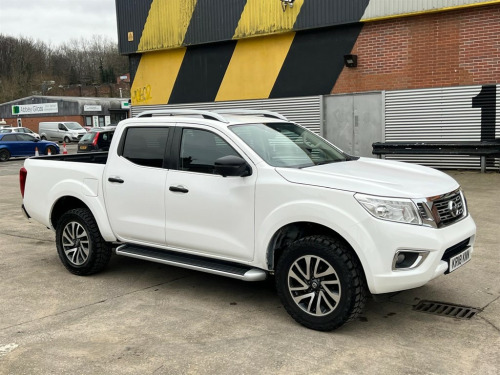 Nissan Navara  DCI TEKNA SHR DCB