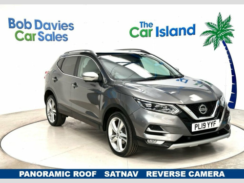 Nissan Qashqai  1.5 DCI N-MOTION 5d 114 BHP Panoramic Roof, Revers