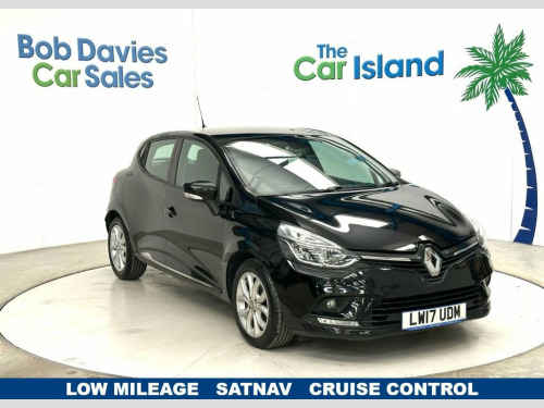 Renault Clio  1.2 TCe Dynamique Nav Hatchback 5dr Petrol Manual 