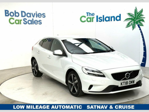 Volvo V40  1.5 T2 GPF R-Design Nav Plus Hatchback 5dr Petrol 