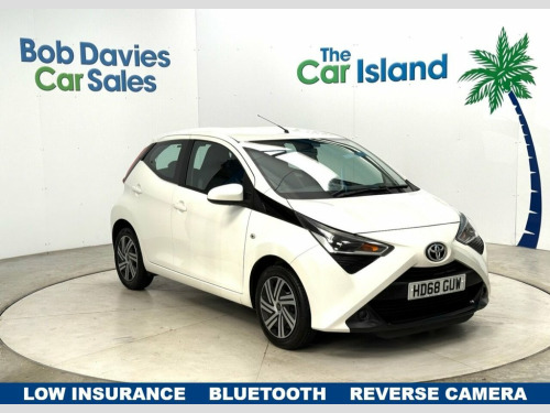 Toyota AYGO  1.0 VVT-i x-play Hatchback 5dr Petrol Manual Euro 