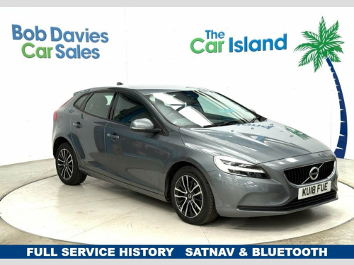 Volvo V40  2.0 T2 Momentum Nav Plus Hatchback 5dr Petrol Manu