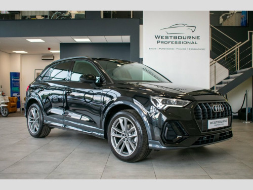 Audi Q3  1.5 TFSI CoD 35 Black Edition SUV 5dr Petrol S Tro