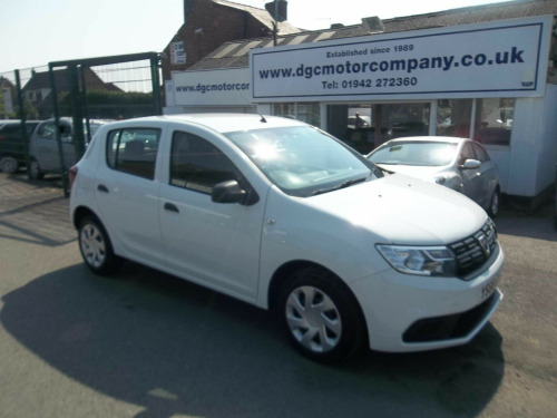 Dacia Sandero  1.0 SCe Essential Euro 6 5dr