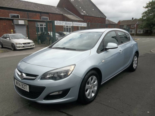 Vauxhall Astra  1.7 CDTi ecoFLEX Design Euro 5 (s/s) 5dr