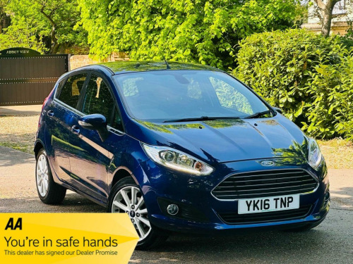 Ford Fiesta  1.6 Titanium Hatchback 5dr Petrol Powershift Euro 6 (105 ps)