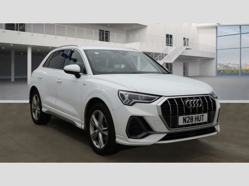 Audi Q3  1.5 TFSI CoD 35 S line SUV 5dr Petrol Manual Euro 6 (s/s) (150 ps)