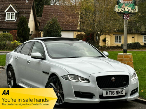 Jaguar XJ  3.0d V6 R-Sport Saloon 4dr Diesel Auto Euro 6 (s/s) (300 ps)
