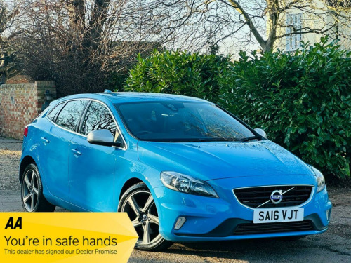 Volvo V40  2.0 T2 R-Design Hatchback 5dr Petrol Manual Euro 6 (s/s) (122 ps) 