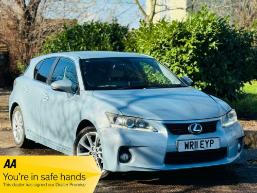 Lexus CT 200h  1.8 200h SE-L Hatchback 5dr Petrol Hybrid CVT Euro 5 (s/s) (136 ps) 