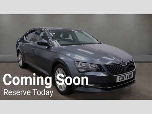 Skoda Superb  2.0 TDI SE Business Hatchback 5dr Diesel DSG Euro 6 (s/s) (150 ps) 