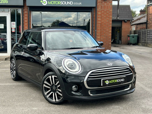 MINI Hatch  1.5 Cooper Exclusive Steptronic Euro 6 (s/s) 3dr