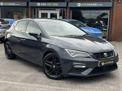 SEAT Leon  1.5 TSI EVO FR Black Edition Hatchback 5dr Petrol