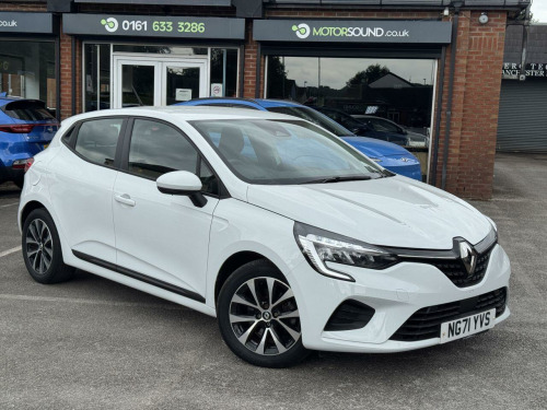 Renault Clio  1.6 E-TECH Iconic Hatchback 5dr Petrol Hybrid Auto