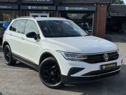 Volkswagen Tiguan  1.5 TSI Life SUV 5dr Petrol