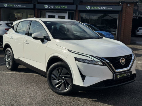 Nissan Qashqai  1.3 DIG-T MHEV Acenta Premium SUV 5dr Petrol Hybrid