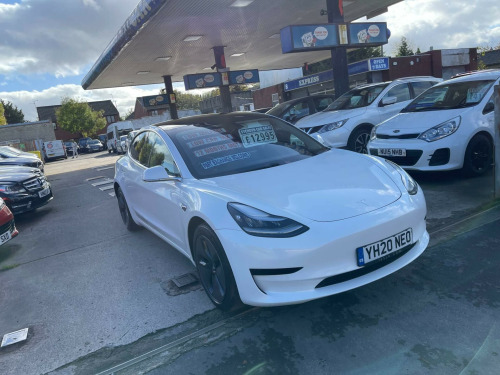 Tesla Model 3  Standard Range Plus Auto RWD 4dr