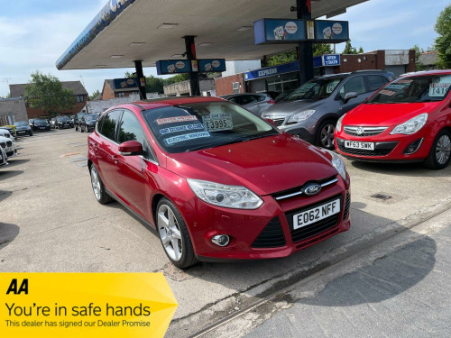 Ford Focus  1.0T EcoBoost Zetec Euro 5 (s/s) 5dr