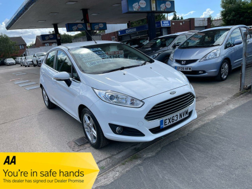 Ford Fiesta  1.0T EcoBoost Zetec Euro 5 (s/s) 5dr