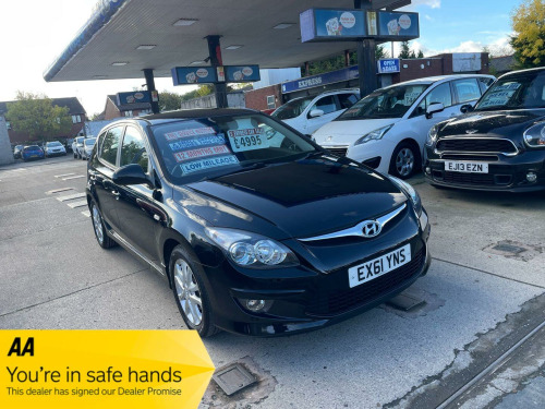 Hyundai i30  1.4 Comfort Euro 5 5dr