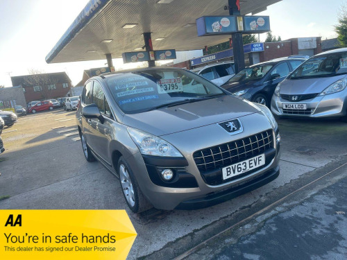 Peugeot 3008 Crossover  1.6 HDi Active Euro 5 5dr